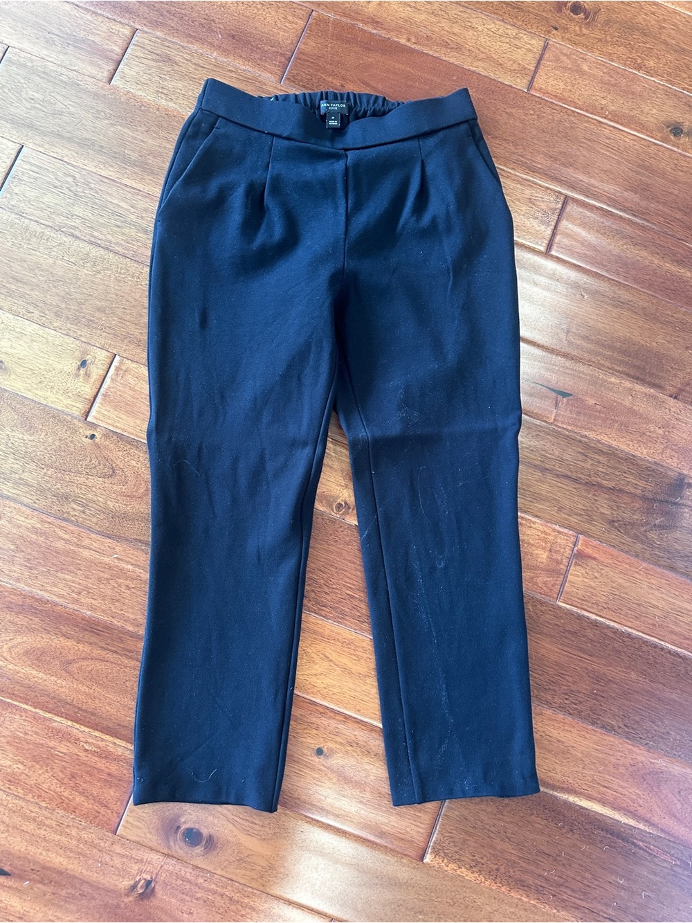 Ann Taylor Petite Black Stretch Pull-On Pants - SP